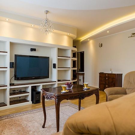 Shortstaypoland Nowy Swiat B99 Warsaw Exterior photo
