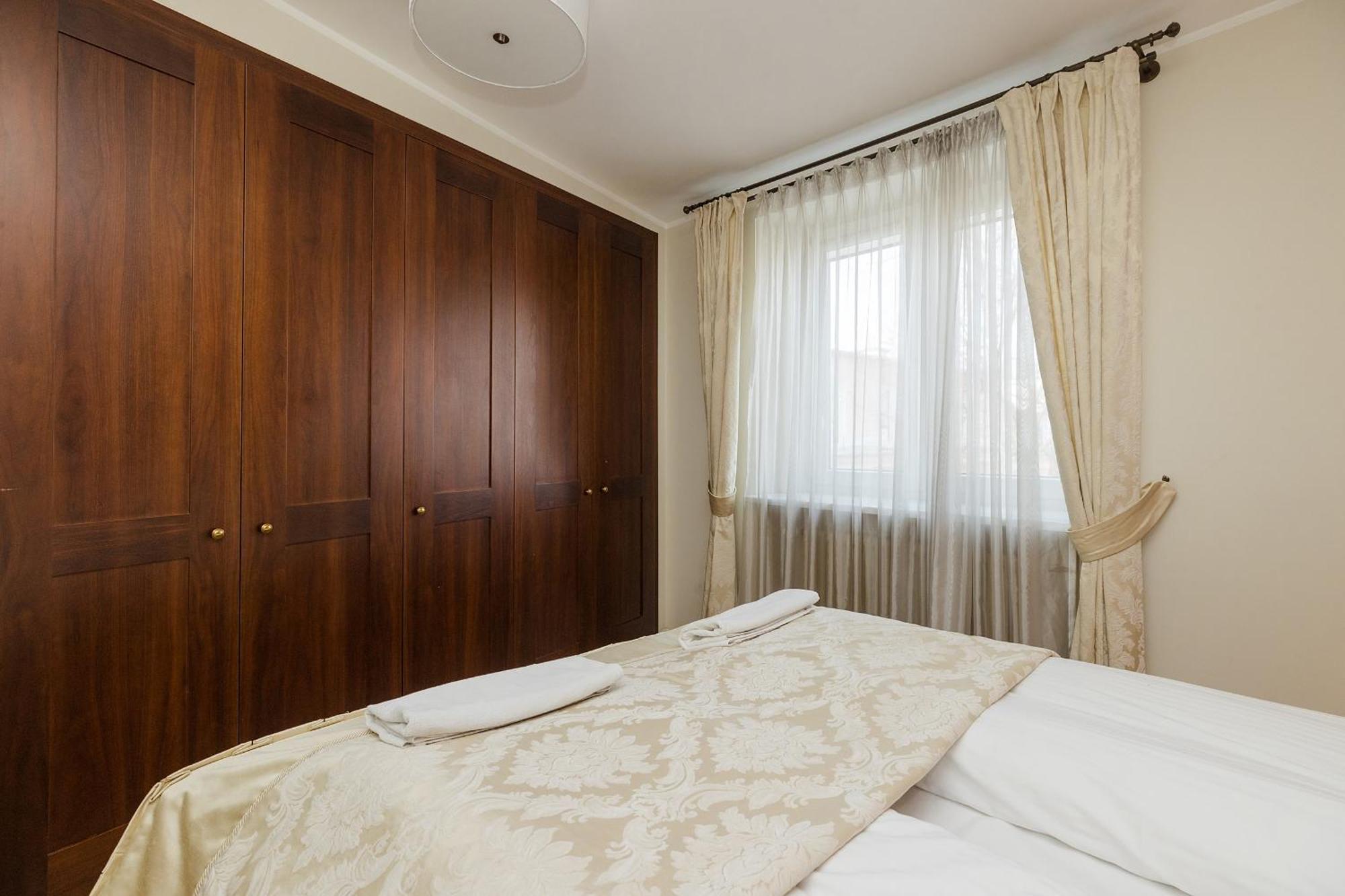 Shortstaypoland Nowy Swiat B99 Warsaw Exterior photo